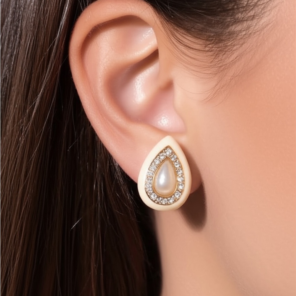 3/$15 Francesca’s Enamel Pavé Pearl Teardrop Earrings